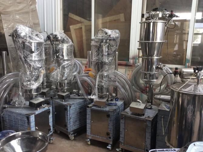 供應(yīng)自動(dòng)上料機(jī) 塑料吸料機(jī)、真空吸料機(jī)與全自動(dòng)上料機(jī)的全面解析